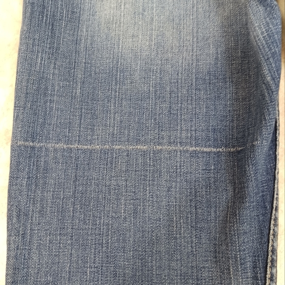 BKE Denim Culture Stretch Flare Leg Jeans Size 29x33.5 Casual Distressed - Picture 11 of 12